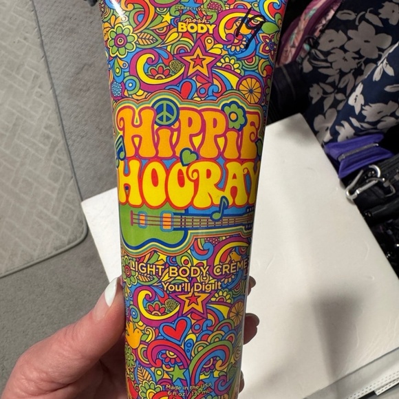❣️SALE❣️~$12~Perfectly Posh~Hippie Hooray~Body Crème~New/Sealed - Picture 3 of 4